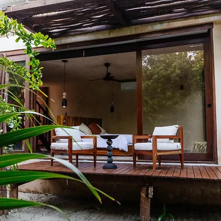 Casa Xik'nal - Luxury Front Villa