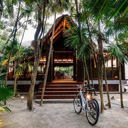 Villa Casa Xik'nal - Luxury Front
