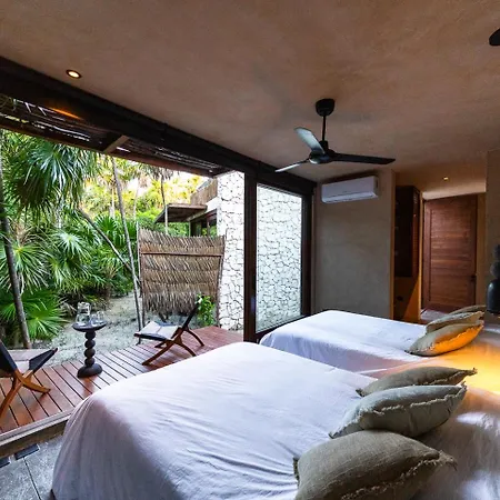 Villa Casa Xik'nal - Luxury Front Punta Allen