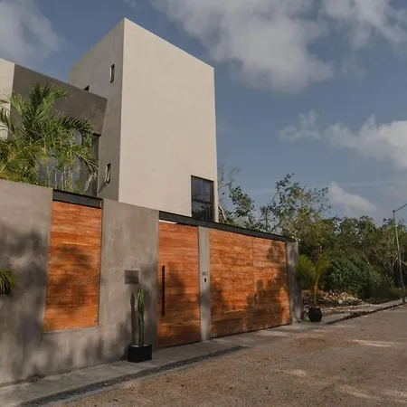 Niburu 4 Hab Exclusive House Villa *
