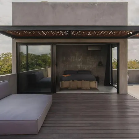 Niburu 4 Hab Exclusive House Villa