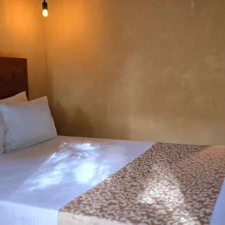 Kin Ii Guest house 2*