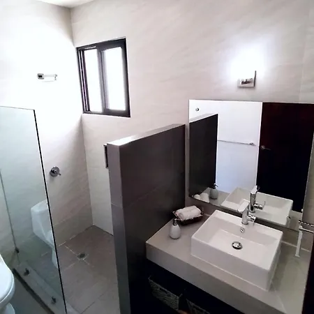 Villa Tucanes 5 Bdr 10 Ppl
