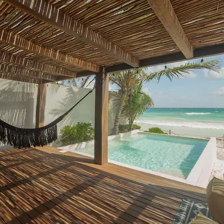 Casa Aakbal - Luxury Front