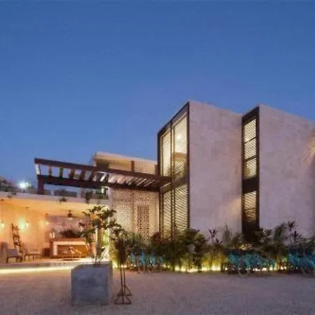 Hotel O Adults Only 4*