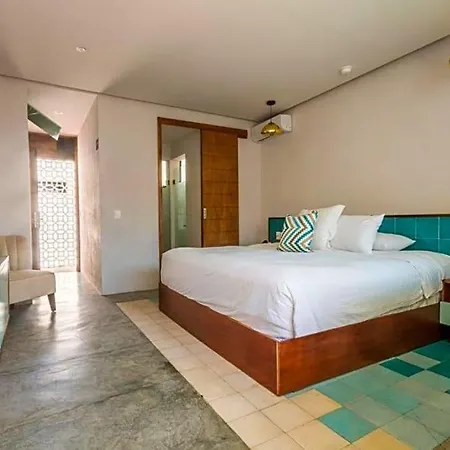 Hotel O Adults Only 4*