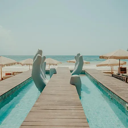 Starfit Boutique Beachclub, & Gym Included 4*