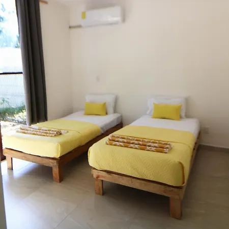Comfortable 2 Bedroom Apartment *