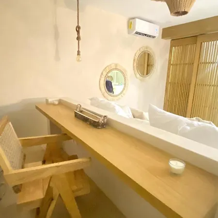 Apartment New With Bathtub And Jacuzzi
