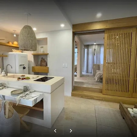 Apartment New With Bathtub And Jacuzzi
