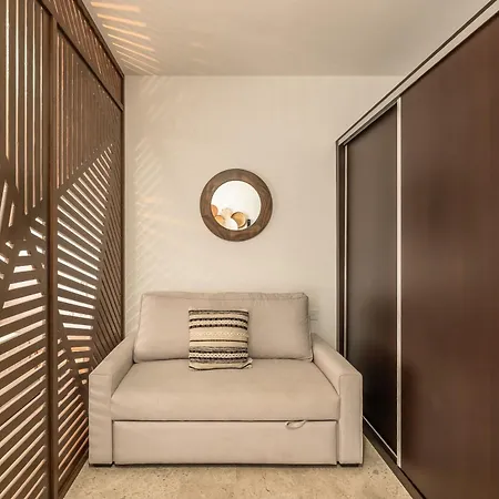 Estudio Lujoso, Downtown, Close To Restaurants Apartment *