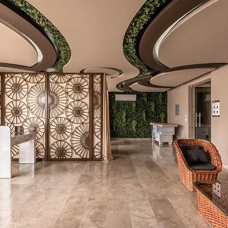 Estudio Lujoso, Downtown, Close To Restaurants Apartment