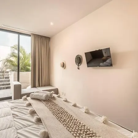 Mistiq Luxury Getaway Tulum