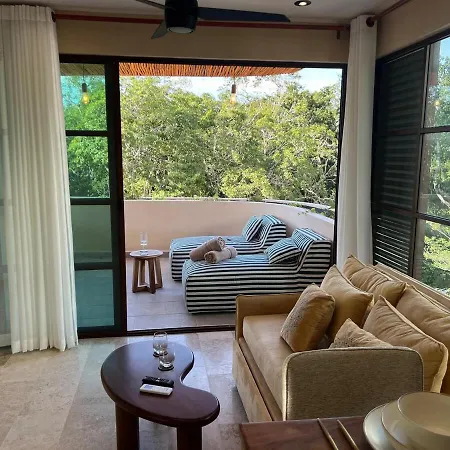 Apartment Charming Boutique Jungle Views Private Pool