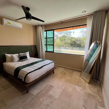 Charming Boutique Jungle Views Private Pool Apartment *