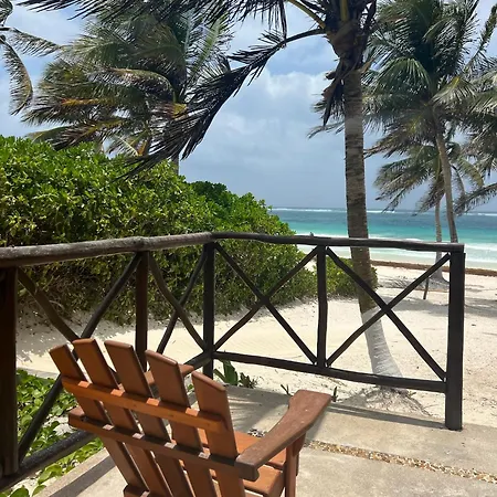 El Paraiso Hotel
