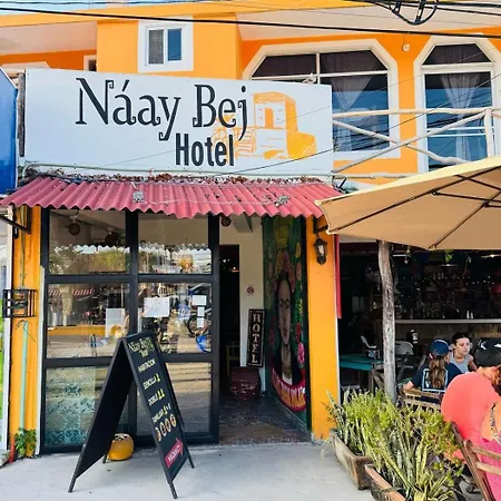 Naay Bej Hotel 3*