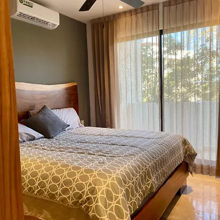 Apartment 2 Bedrooms 10 Minutes To The