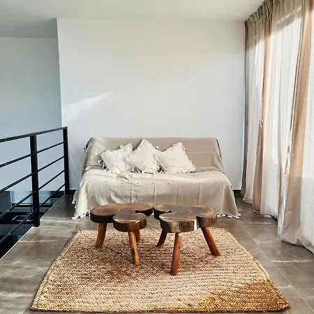 Penthouse Retreat With Private Pool And Stunning Sunset Views Apartment