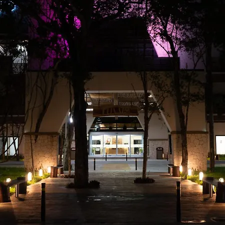 Gafsacomm Aeropuerto Hotel 5*