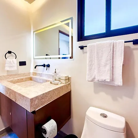 Naia Nai A402 Apartment