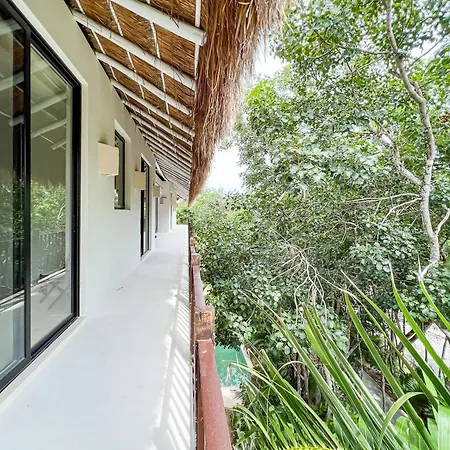Apartment Stylish Mexican Interior Ph- Private Rooftop -gated Community