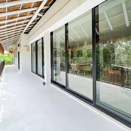 Apartment Stylish Mexican Interior Ph- Private Rooftop -gated Community