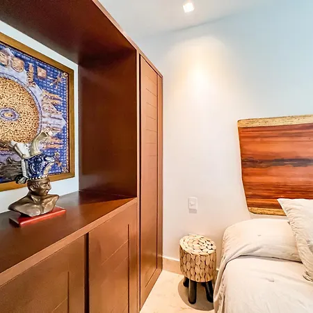 Apartment Stylish Mexican Interior Ph- Private Rooftop -gated Community *