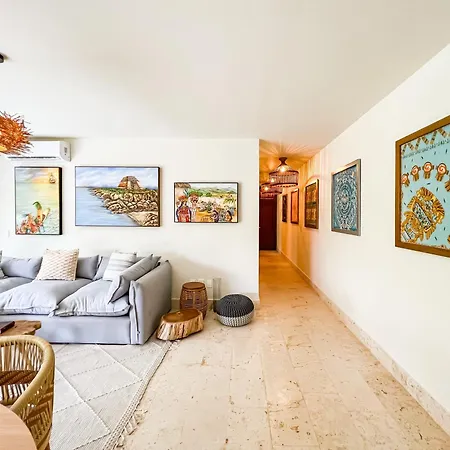 Stylish Mexican Interior Ph- Private Rooftop -gated Community