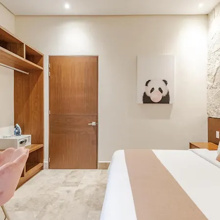 Villa Sam Chak: Exclusive Retreat With Private Pool And Concierge *