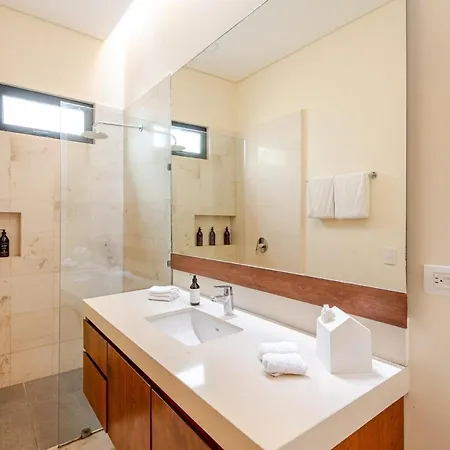 Enjoy Nature At Villa With 100 Year Old Tree, Private Pool & Concierge Service Villa *