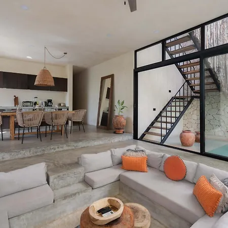 Bohemian Bliss With Private Pool & Concierge 1a *