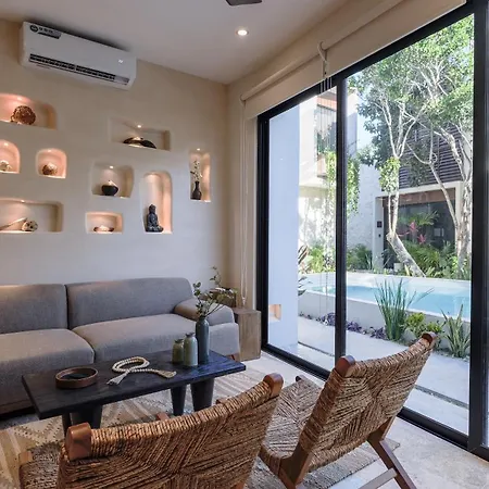 Holiday home Divine House With Private Roof And Pool Only 1km From The