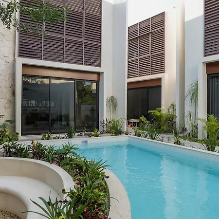 Holiday home Divine House With Private Roof And Pool Only 1km From The *