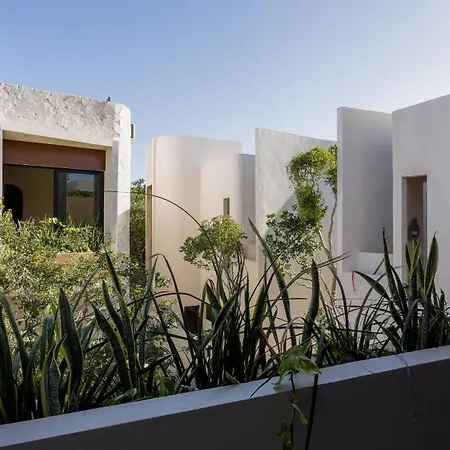 Holiday home Divine House With Private Roof And Pool Only 1km From The Tulum