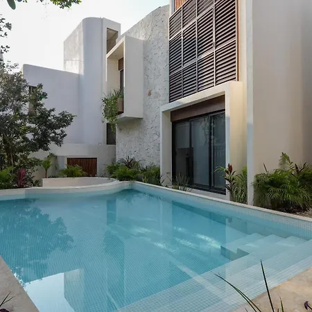 Holiday home Divine House With Private Roof And Pool Only 1km From The Tulum