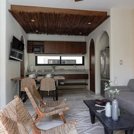 Holiday home Divine House With Private Roof And Pool Only 1km From The Tulum