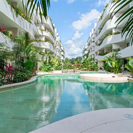 Guest - Elements Hotel
