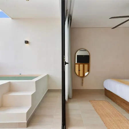 Guest - Elements Hotel 4*