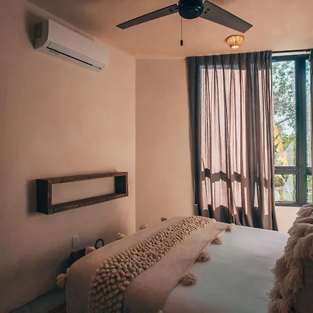 Jungle Rooftop -priv Pool-bathtub-jacuzzi 2a Villa *