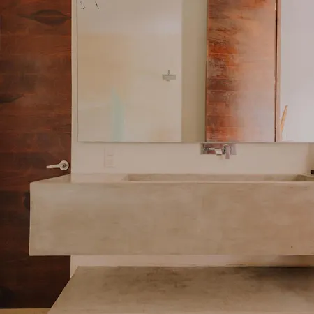 Watal - Relax, Unwind In Style And Comfort, Private Pool, 24hr Concierge *