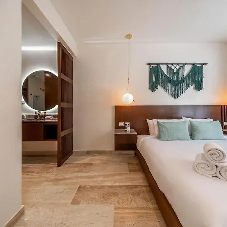2br Plunge Pool And Close To Tulum