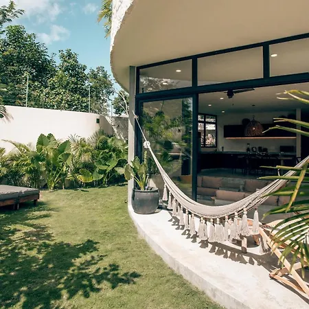 Boho Jungle - Pvt Pool -100mbs- Concierge 7a Villa *