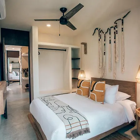 Boho Jungle - Pvt Pool -100mbs- Concierge 7a Villa *