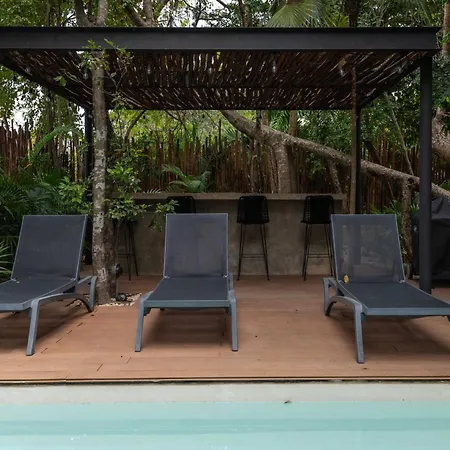 Aparthotel Quiet, Lux, Spacious And Comfy 2bd 2bth Condo,private Pool, Wifi, Ac, 24hr Security Tulum