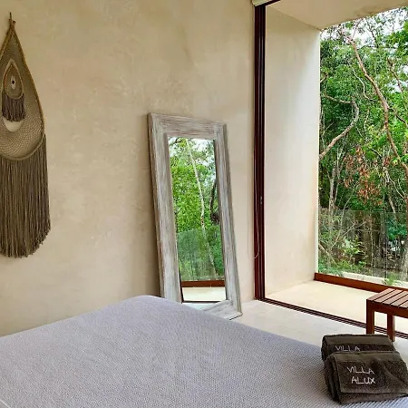 Alux, La Veleta * Tulum