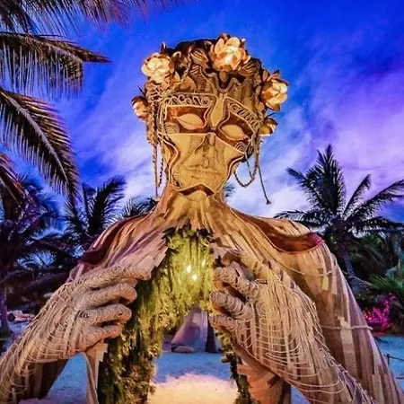 Alux, La Veleta Villa Tulum