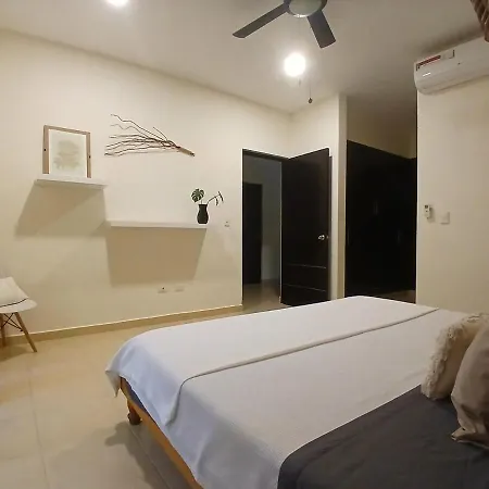 Poolside And Garden Paradise Apartment Tulum