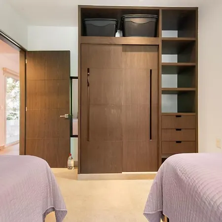 Apartment Milagro 5 Minutes To 2 Pools Private Balcony Gym *