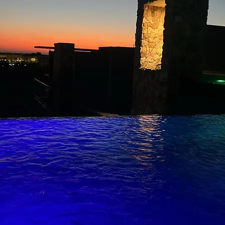 Exclusivo! 2 Dormitorios, 4 Camas, De 1 A 6 Huespedes Con Terraza Directo A La Alberca Y Otra Alberca Azotea Wifi , Gym , Sauna, Elevador Y Mas!!! Tulum